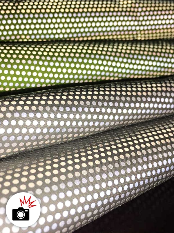 pontos imprimindo tecido reflexivo