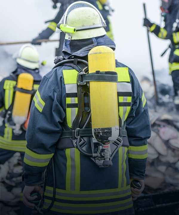 Aplicação de material reflexivo