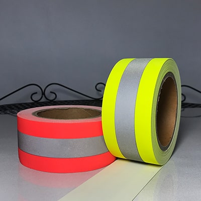 Fita reflexiva retardante de chama